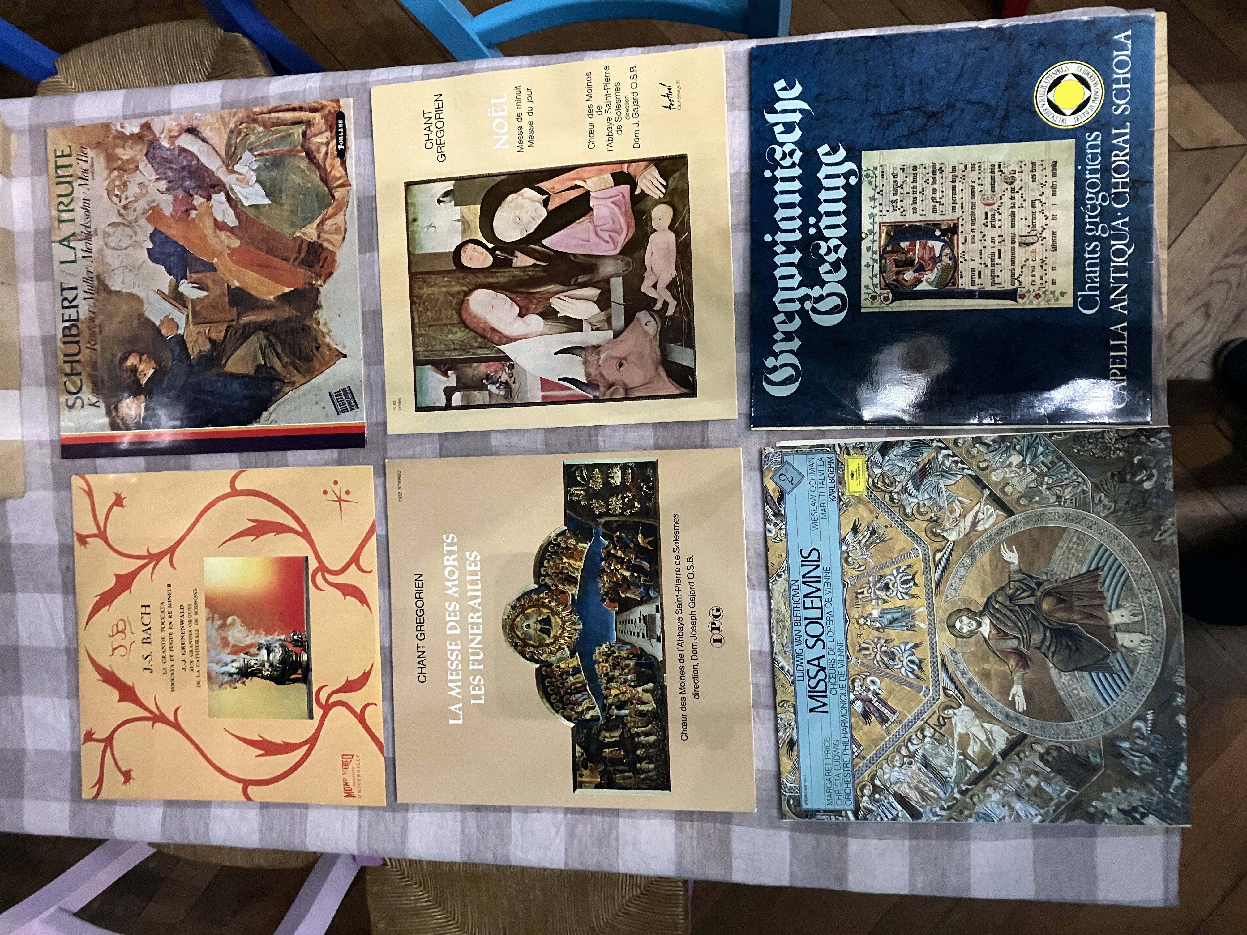 Vinyls AG dans Carton (4)